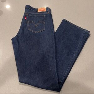 Women’s Levi’s Jeans